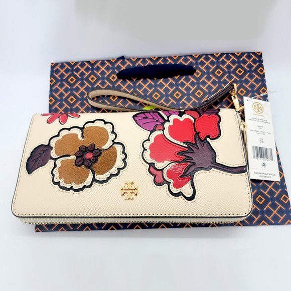 Tory Burch Bags Tory Burch Emerson Applique Wristlet Zip